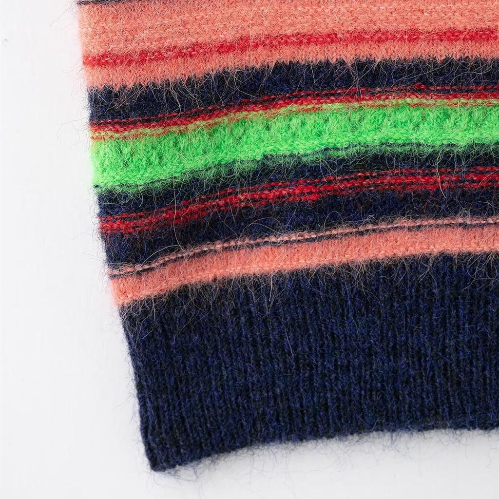 Spring 2025 Women's Slim Fit Rainbow Stripe Knitted Vest