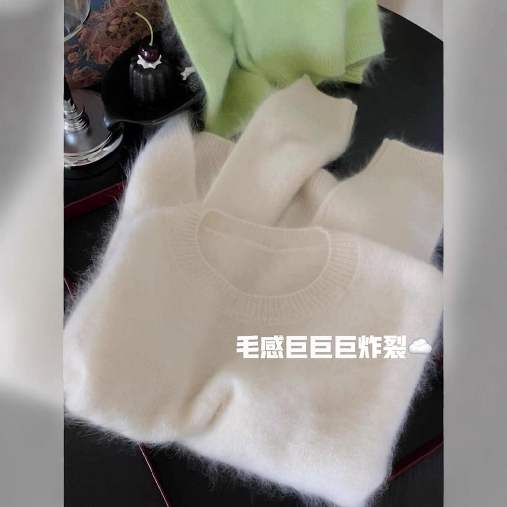 Super gutaussehender weißer weicher wachsartiger Mohair-Innenpullover für Damen, Herbst und Winter, hochwertiges warmes Strickoberteil