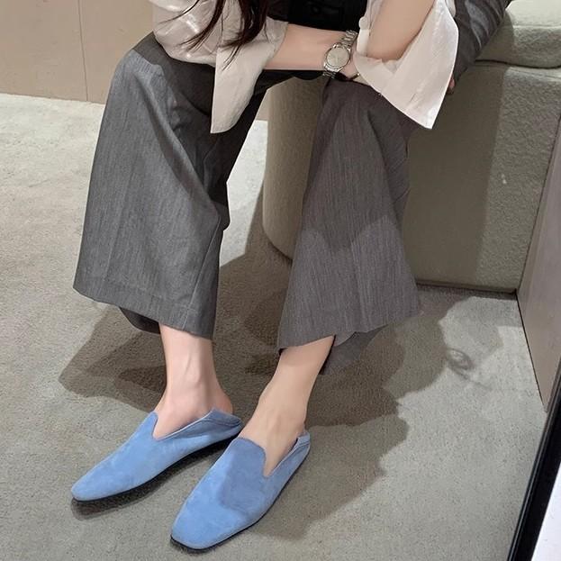 Spot second hair! Grape mother has the same niche oblique cut square head minimalist style, one pedal commuting loafers, single shoes women