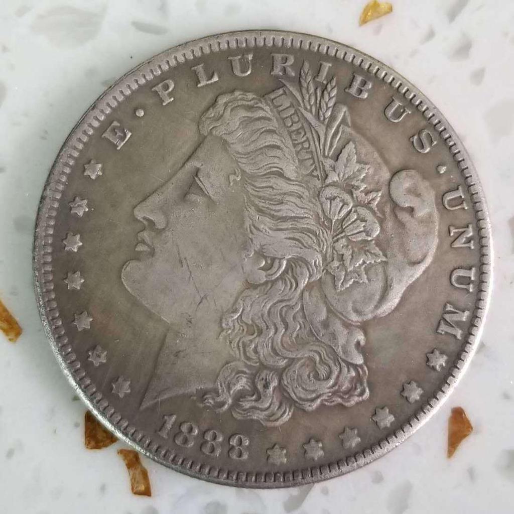 S verze replika 28letá starožitná stříbrná dolarová mince Morgan