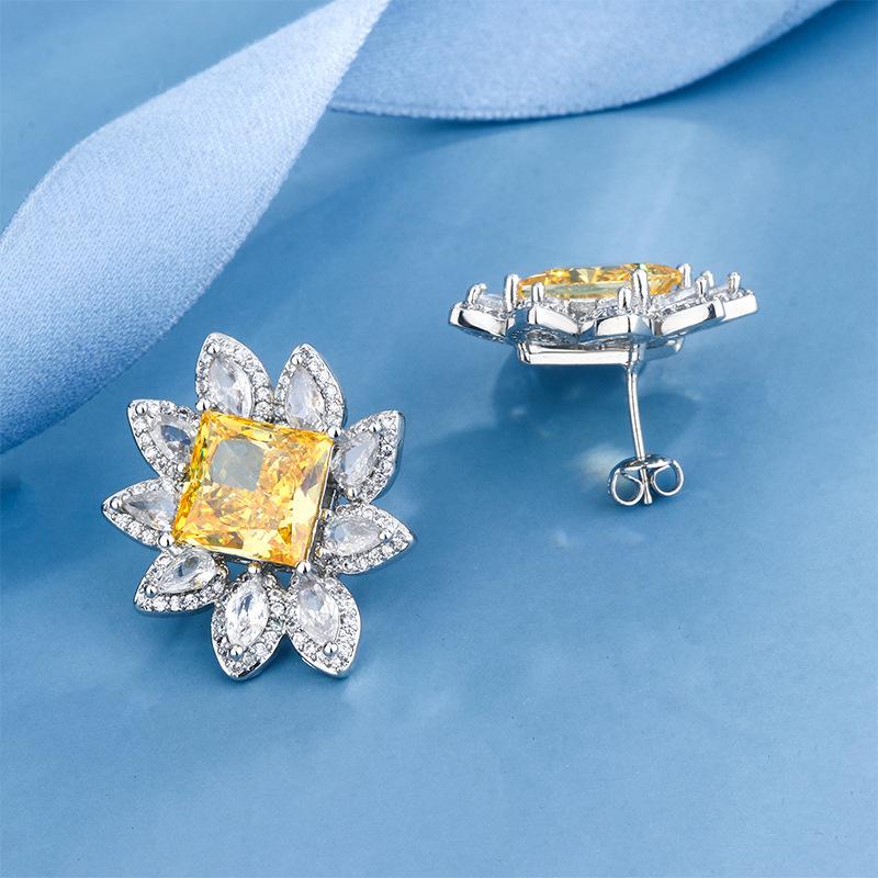 New Autumn and Winter Jewelry High Carbon Diamond Yellow Ice Flower Cut Copper Inlaid Princess Square High-end Fashion Earrings