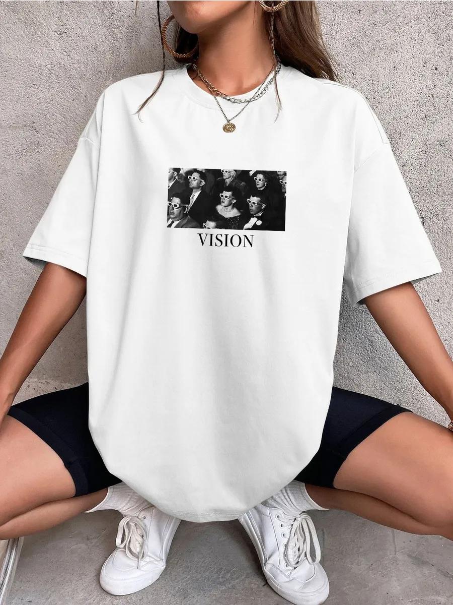 T-shirt with coat of arms and flag of Russia M