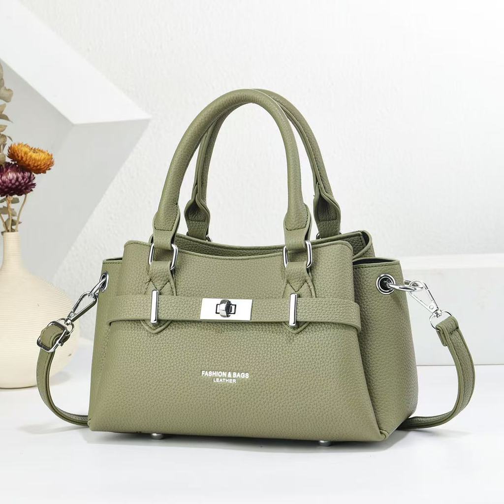 Pu Material Handbag For Casual Travel With Zipper Closure And Inner Pocket
