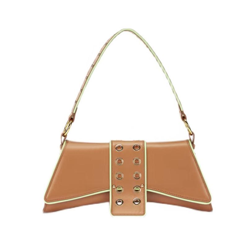 

2025 New Fashion Design Women Rivet Punk Style Handbags Retro Versatile Armpit Bag Trendy Casual Travel Shoulder Crossbody Bag