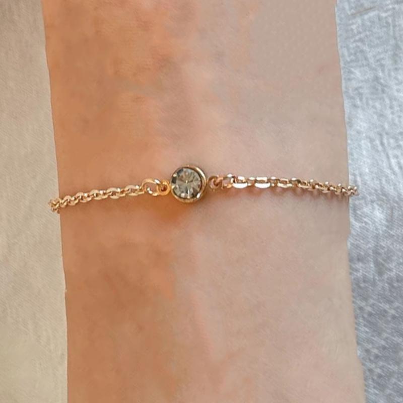 

Romantic layered style dreamcatcher tassel feather bracelets for women exquisite design light luxury bracelet banquet jewelry