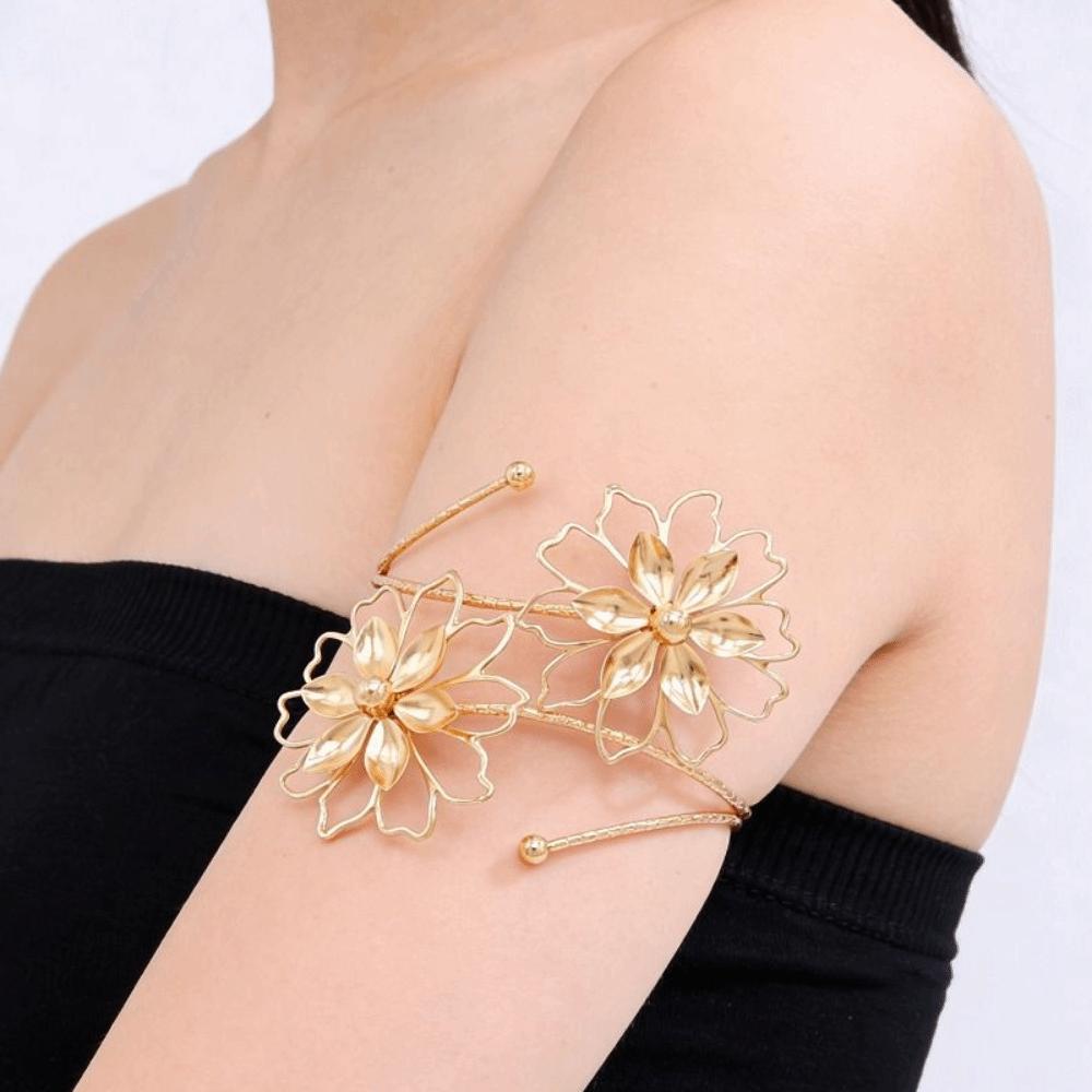 Hollow Out Flower Bracelet Floral Armband Elegant Arm Ring  Gift
