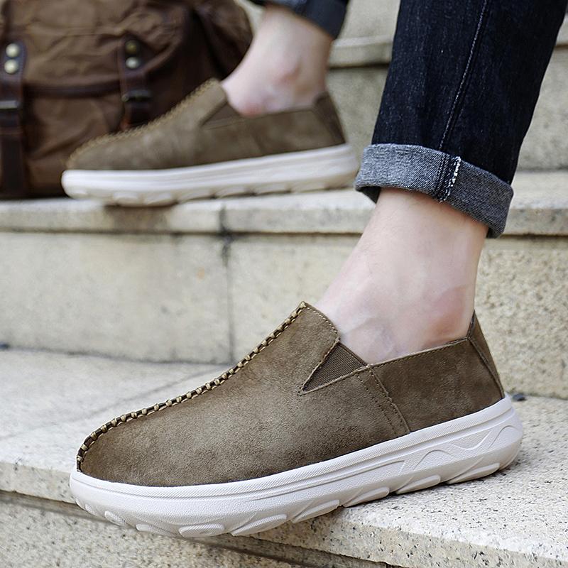 Ručně vyráběné ležérní kožené boty pánské tenisky nazouvací mokasíny pánské ploché boty měkká kůže pánské boty horký výprodej semišové outdoorové sportovní boty