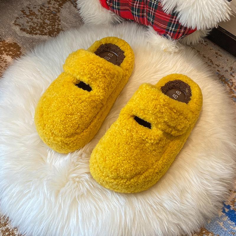 Neue Baumwollschuhe und Hausschuhe mit dicker Sohle, höhenvergrößernd, modisch und lässig für vielseitige Frauen