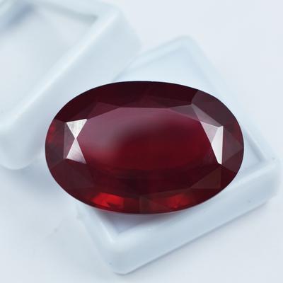 Krvavě červený rubín vzácný přírodní oválný výbrus 57,58 ct volný drahokam CERTIFIKOVANÝ pro prsten