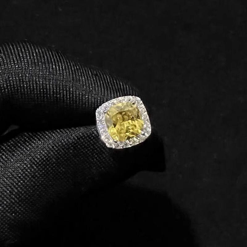 New Zirconia Men's Earrings Yellow Diamond Anti-Allergy Unisex Style Simple Jewelry