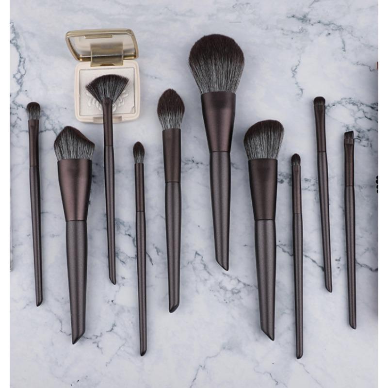 10Pcs Makeup Brush Portable Wooden Handle Eye Shadow Brush Foundation Make-up Beauty Tool