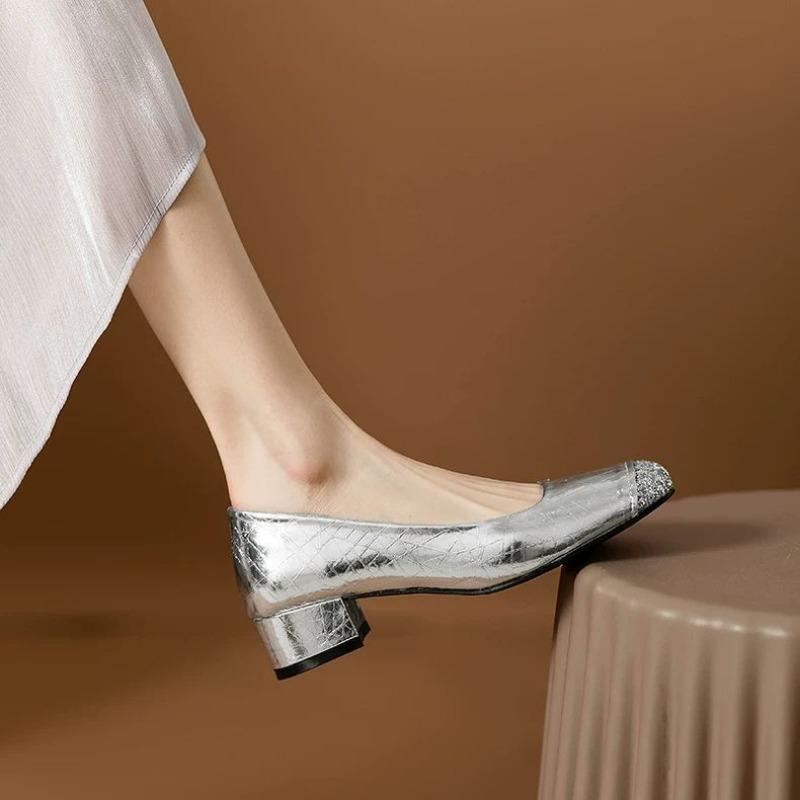 

Серебристые туфли-лодочки на низком каблуке, женские новые туфли с пайетками, с открытым верхом, квадратным носком, в стиле ретро, на толстом каблуке, всесезонные 39 серебряный