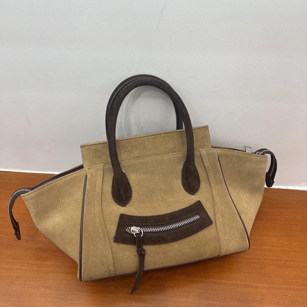 Top Layer Cowhide Hard Cowhide Leather Cute Cartoon Face Hand Tote Bag Large Capacity Breathable Soft Lining Single Shoulder Crossbody Bag