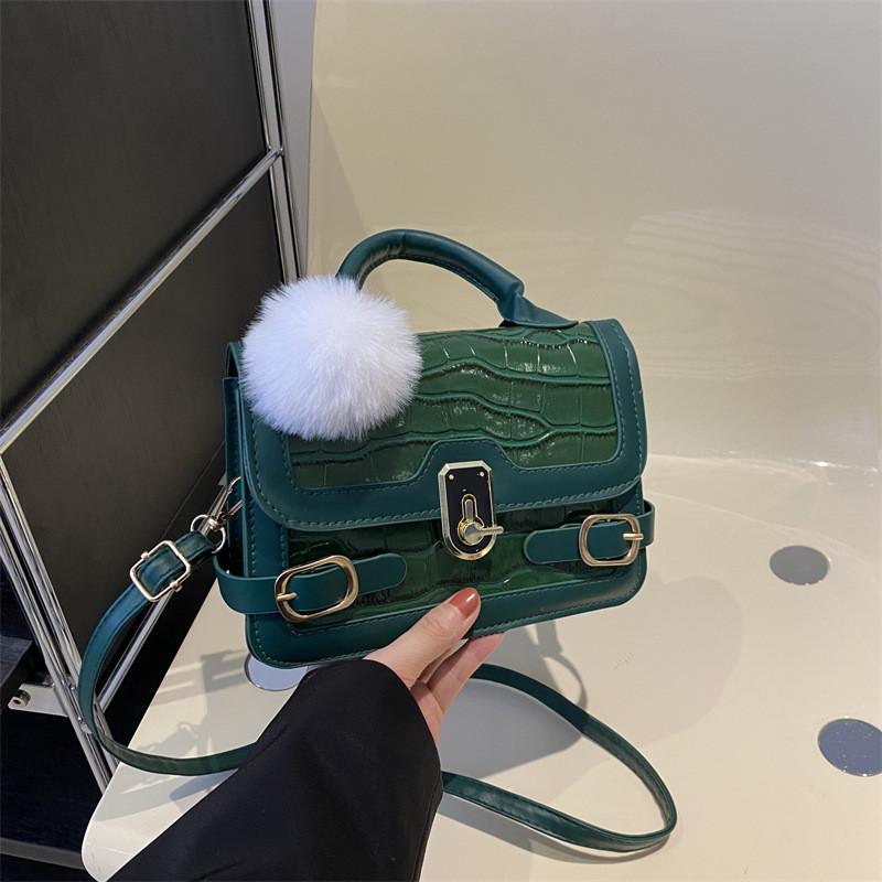 

2024 New Spring Fashion Women s Handbag Simple And Stylish Lady Shoulder Bag Trendy Pu Material зелений