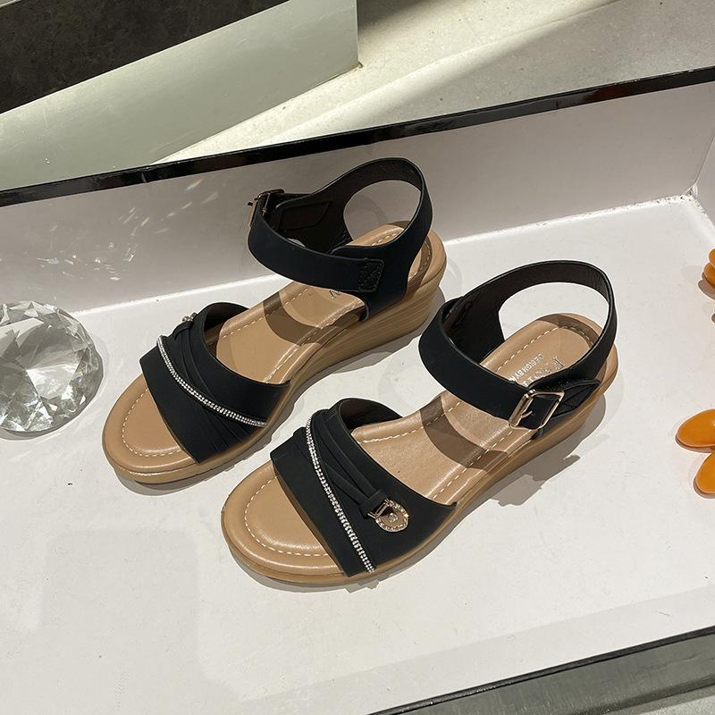 Rome with skirt sandals women's 2025 summer new open-toed casual versatile wedge heel beach black outer sandals