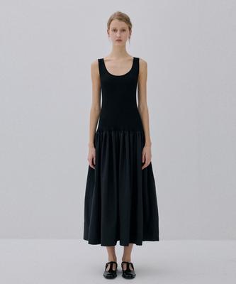 Ssikeoseun Knit Texture Block Sleeveless Dress - Black