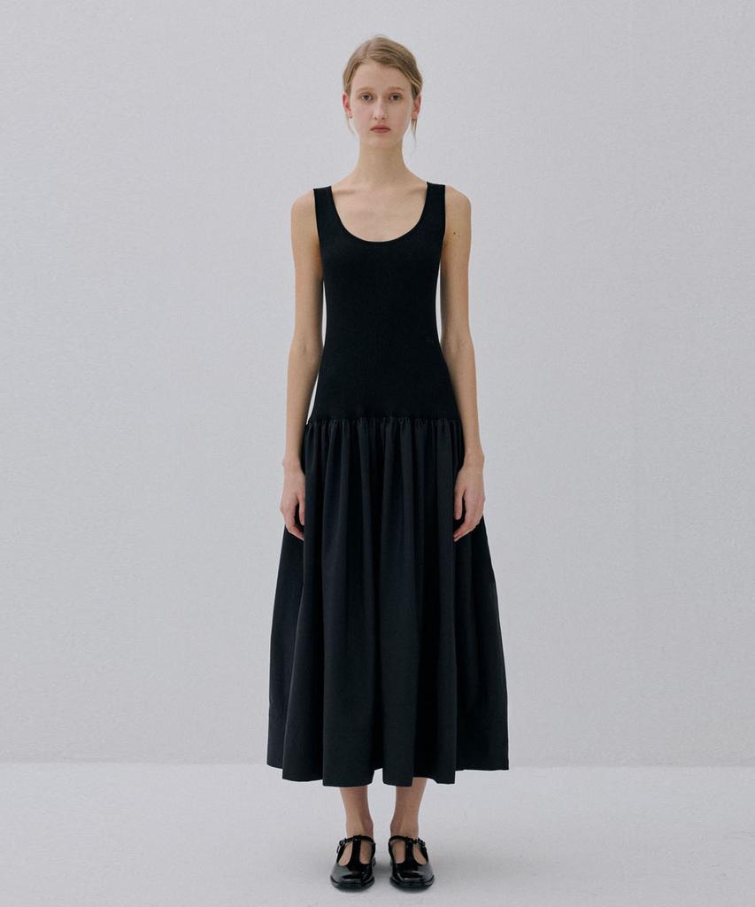 Ssikeoseun Knit Texture Block Sleeveless Dress - Black