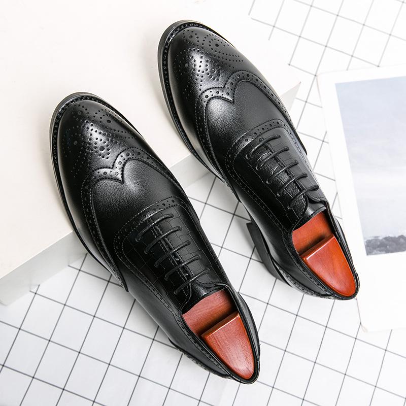 Leather Shoes British Retro Brock Carved Business Dress Casual Inner Height Increase Pointed Breathable Groom Wedding Shoes
