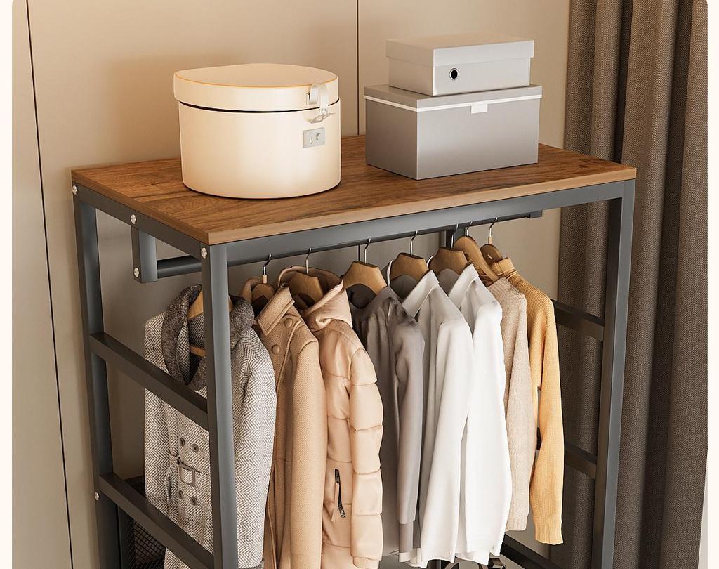 Metal Walk-In Wardrobe: Floor-Standing Clothes Rack, Open Garment and Hat Rack, Bedroom Shelf Assembly
