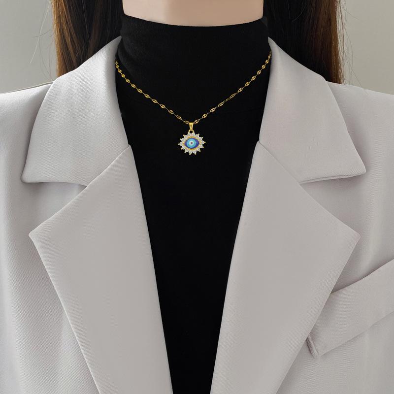 Oval Eyes Light Luxury Banquet Wedding Necklace Women'S Versatile Collarbone Chain Titanium Steel Chain