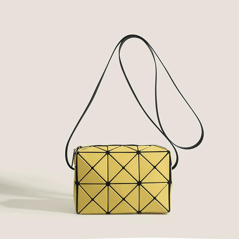 

Geometric Fashionable Women s Crossbody Bag Street Style Square Handbag Trendy Patchwork Shoulder Bag жовтий