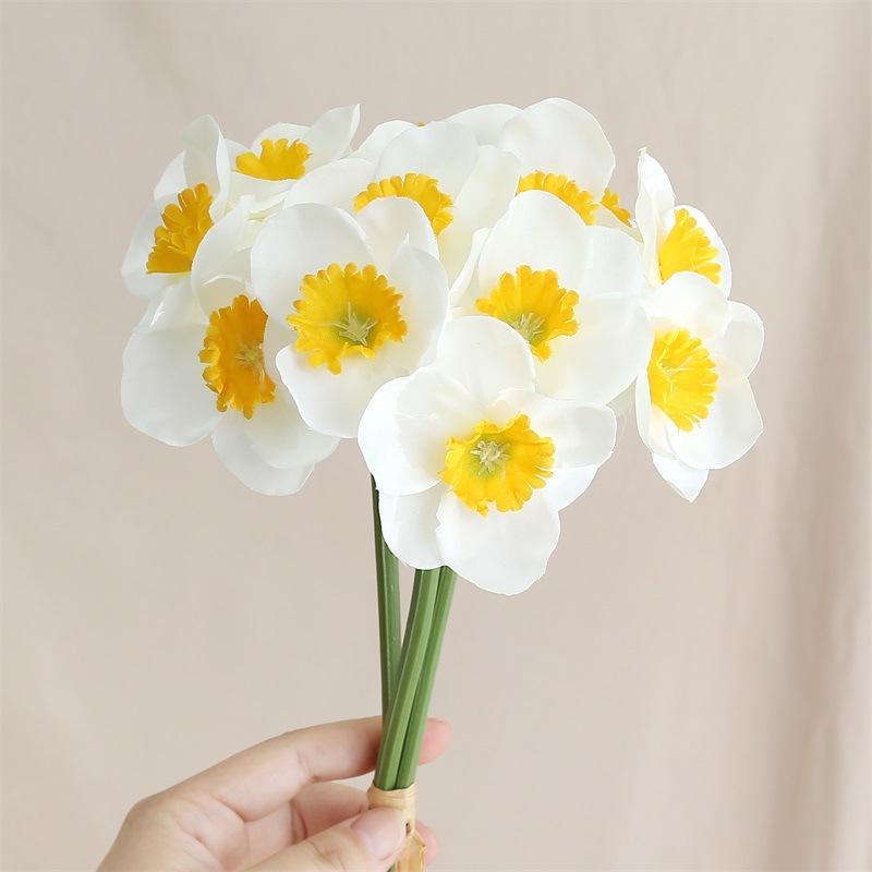 3/6pcs Artificial Daffodil Bouquets, Handheld Home Decoration Ornaments, home decor, dining table decoration accessories