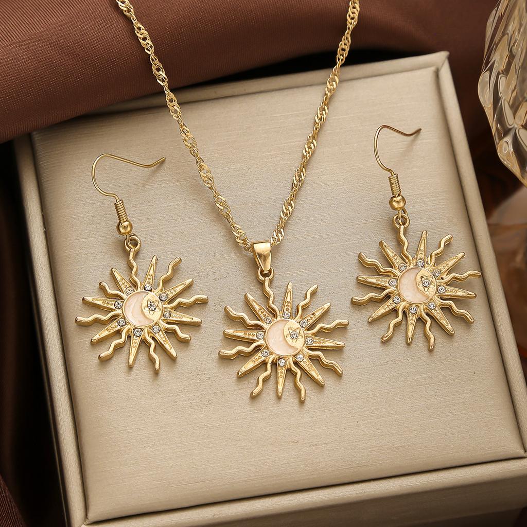 Explosive sun flame shape pendant jewelry set necklace earrings combination elegant style