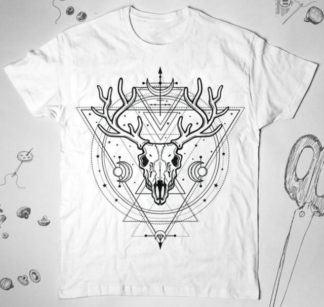 Hugin and Munin T Shirt Ravens Norse Mythology Viking God Odin UNISEX t-shirt S