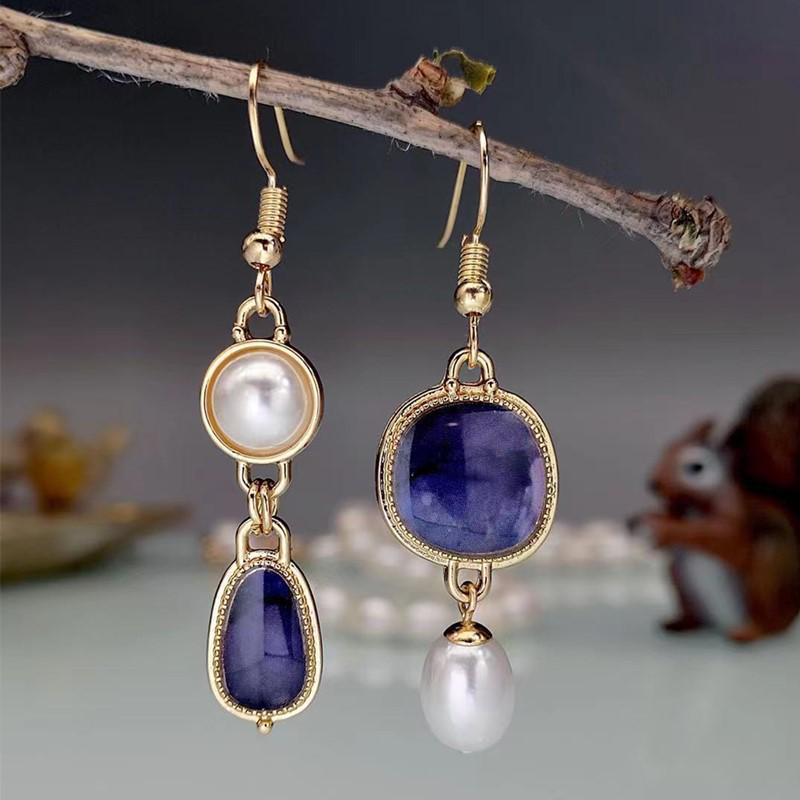 Asymmetrical Blue-Purple Agate and Pearl Retro Earrings