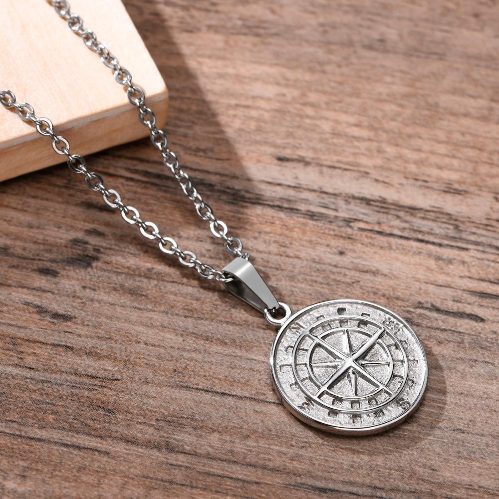 Pendant Vintage Creative Double Layer Cuban Style Choker Man Necklace Wheat Chain Clavicle Chain