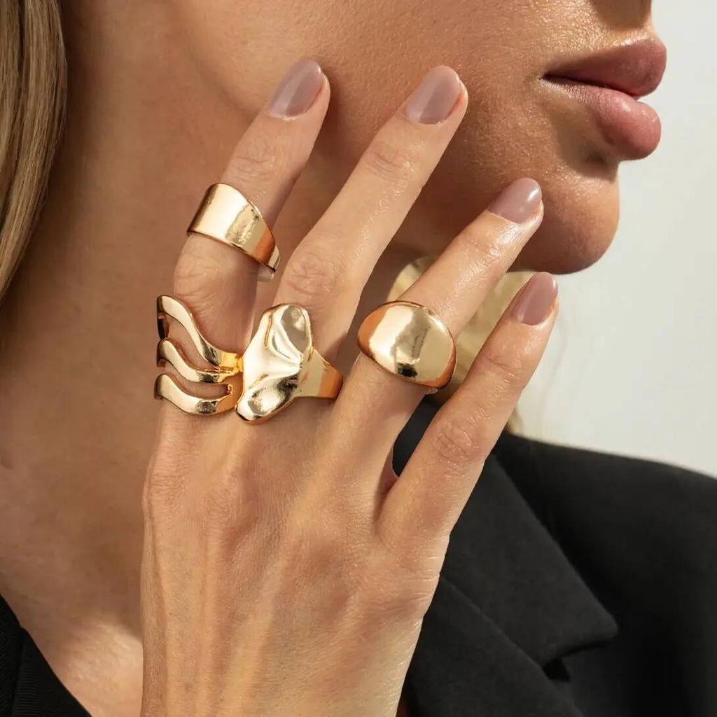 Salircon 4Pcs/Set Vintage Gold Color Smooth Chunky Rings Women Minimalist Geometric Knuckle Joint Ring Fashion Couple Jewelry