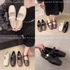 Mary Jane shoes women's autumn new one-word shallow mouth single shoes retro square head small leather shoes