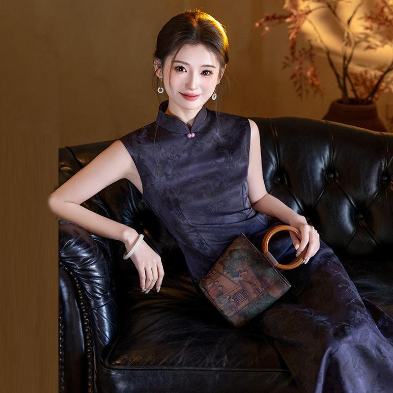 Sleeveless black national style new Chinese long cheongsam improved young 1011 new women's high-end dress summer