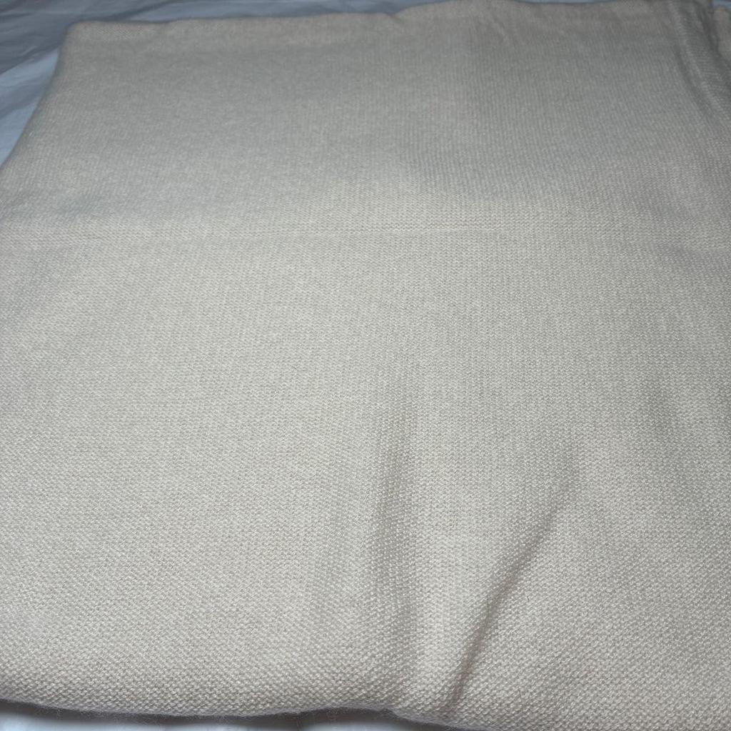 Used Beautiful Johnstons 100% Cashmere Large Knit Stole Off-White