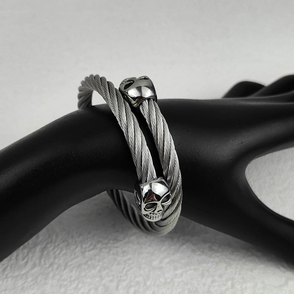 Braccialetti Hip Hop in Acciaio Inossidabile Doppi Braccialetti Teschio per Uomo Regolabile Intrecciato Wrap Bracciale a Manetta Gioielli Scheletro Pulseras