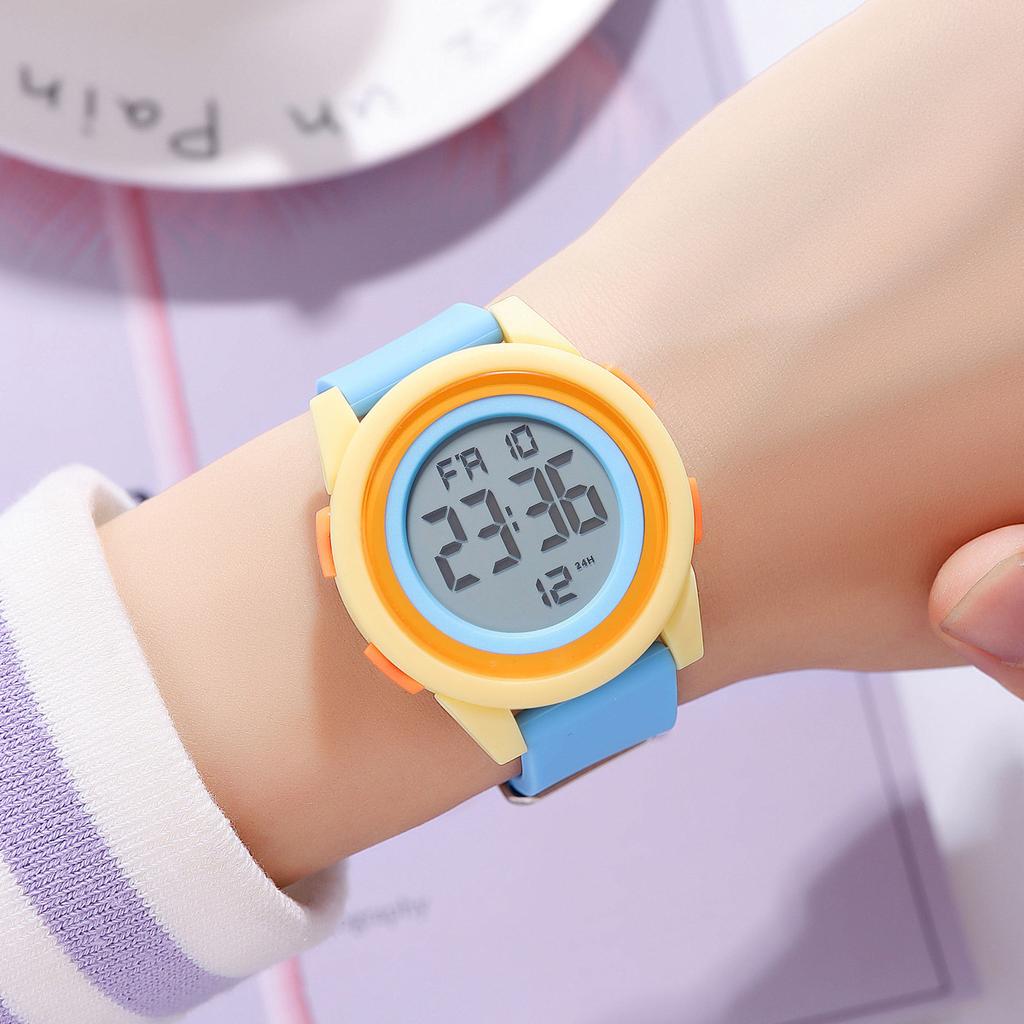 Student Party Watch Men's and Women's Electronic Watch Silicone Multifunctional Outdoor Sports Waterproof Children's Electronic Watch