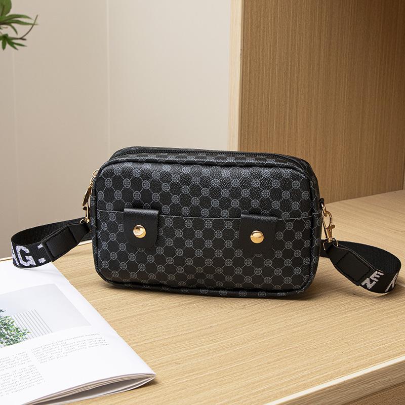 Ladies Bag Printed Shoulder Messenger Bag Spring New Daily Versatile Ladies Messenger Bag