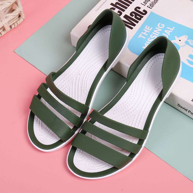 Flat-soled sandals versatile plastic wet water jelly shoes Korean version non-slip rain shoes waterproof female summer beach shoes fairy
