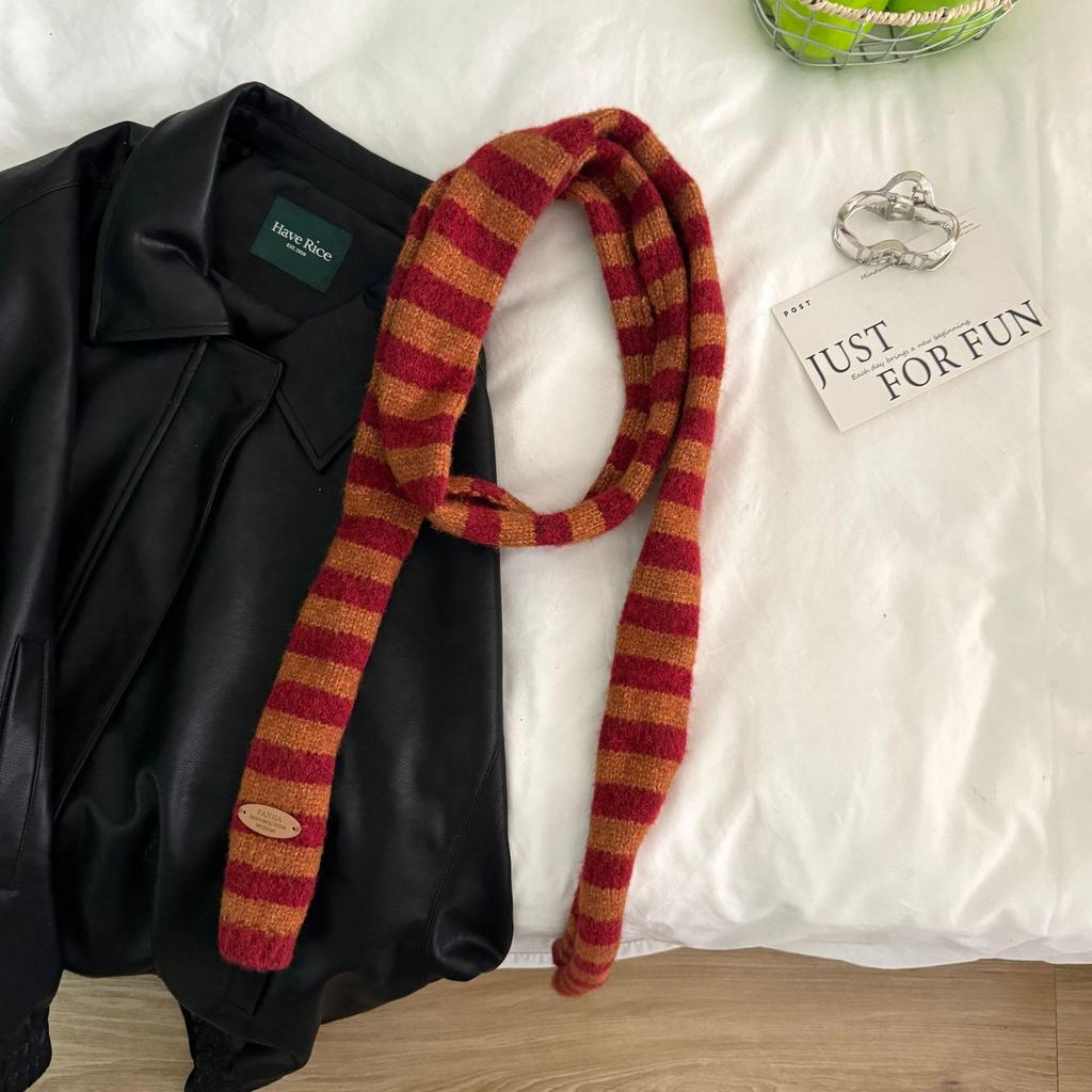 Cachecol Listrado Y2K Harajuku: Cachecol Grosso Preto e Branco para Poses Estilosas