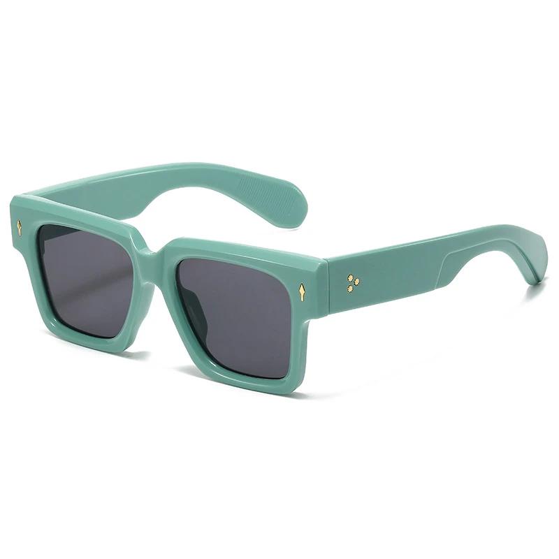 Classic Square Luxury Brand Designer Sunglasses Women For Men Trend Sun Glasses Vintage Rivet Punk Sexy Ladies Eyeglasses Shades
