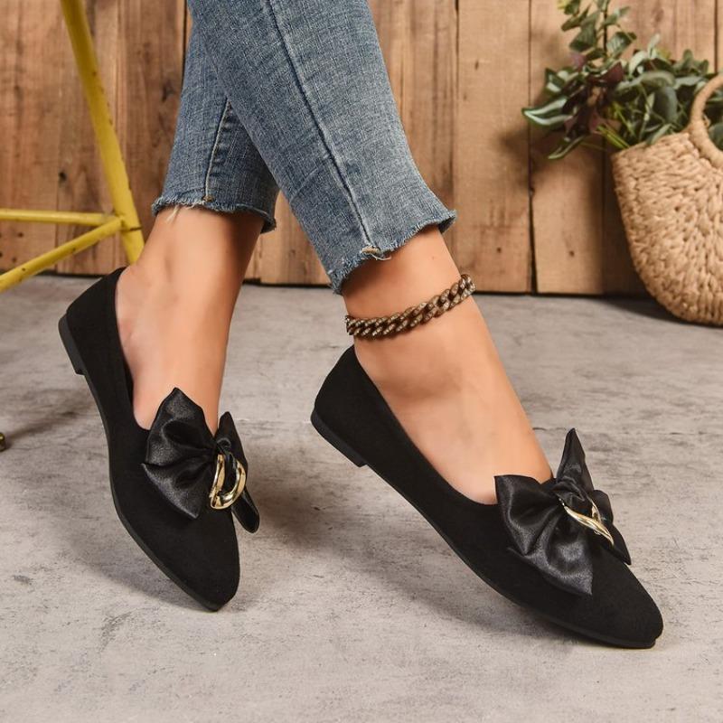 Women's Flat Shoes 2025 Slip on Outdoor Pointed Toe Flats Shallow Bow Tie Soft Sole Plus Size Comfortable Casual Walking Shoes