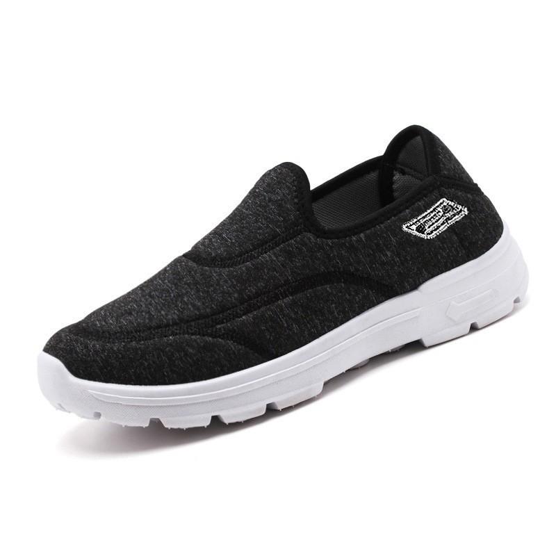Changfeng Footwear Industry: Men's Shoes Medium Spring and Summer Cloth Shoes Men's and Women's Casual