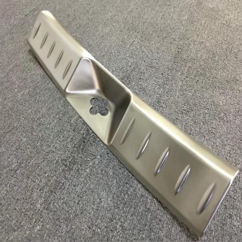 Fit For Nissan Leaf ZE1 2017 2018 Built-in Rear Bumper Protector door Sill Trunk Tread Plate Trim Accessories