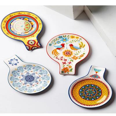 Poggia cucchiaio in ceramica Piatto da snack irregolare Semplicità moderna per la casa Piatti da snack a forma di cucchiaio Stoviglie da cucina in stile europeo