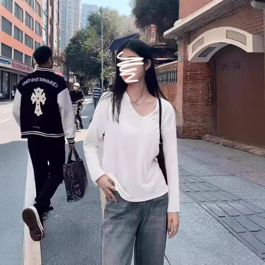 Pure Desire High-End Slim Fit Weißes V-Ausschnitt Langarm-T-Shirt