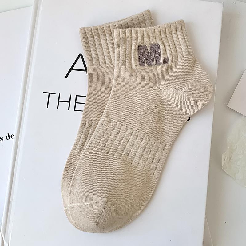 Women's Spring and Summer Short Socks, Solid-colored Cotton Socks, Embroidered Candy-colored Sports Socks, Thin Boat Socks