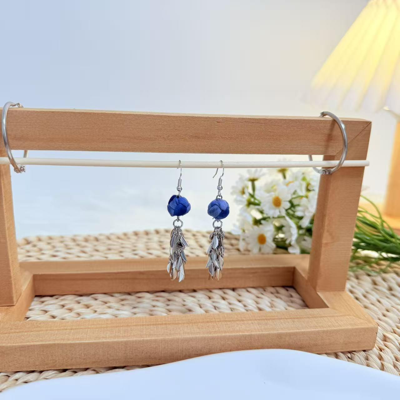 Серьги из индиго-ткани с узором тай-дай, этнические, Юньнань - Ручная работа, плетеные сувениры