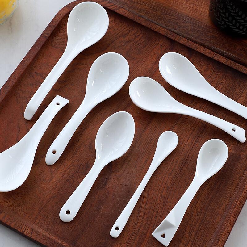 UOSO Pure White Ceramic Long-Handle Spoons