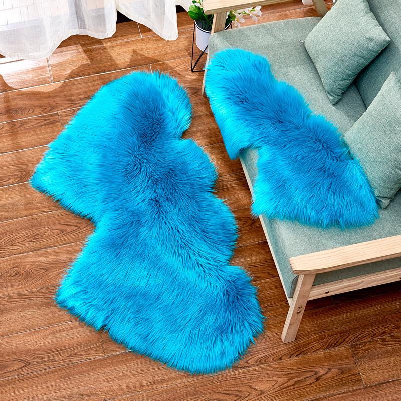 2024 Cute Heart Plush Carpet: European Style Floor Mat & Sofa Cushion