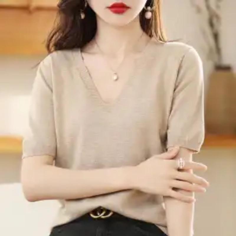 Mode Einfach Sommer Neu V-Ausschnitt T-Shirt Damen Einfarbig Schraubgewinde Temperament Locker Vielseitig Stricktop